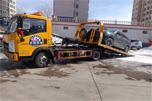 同仁救援拖车费用怎么算